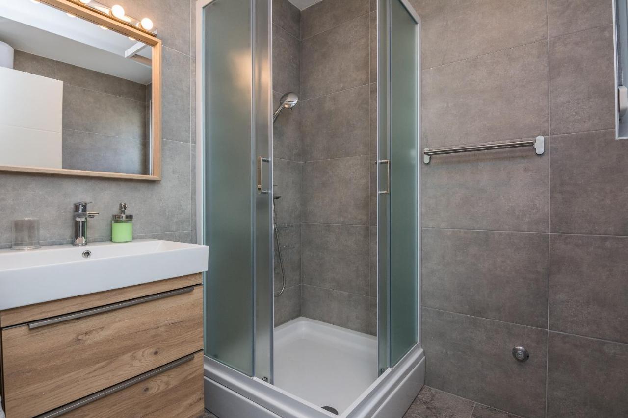 Apartments Pejakovic Вир Экстерьер фото