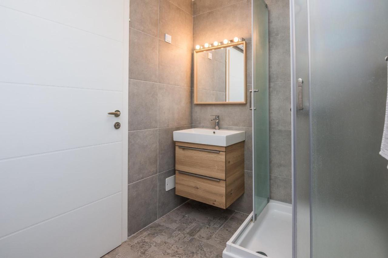 Apartments Pejakovic Вир Экстерьер фото