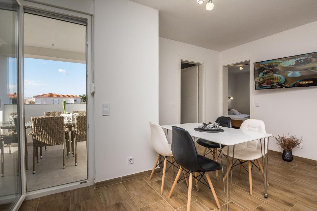 Apartments Pejakovic Вир Экстерьер фото